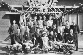 29 1948 gouden bruiloft Andries Janssen en Jacoba Vekens in de St.Annastraat