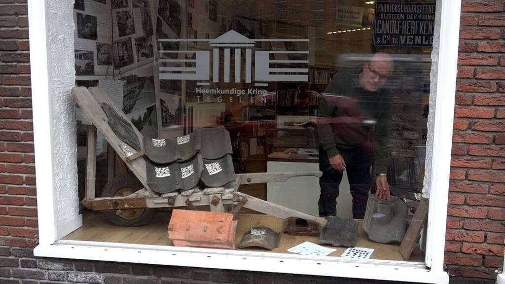 2024-10-30 Omroep Venlo – Marcel Dings in etalage KOSO